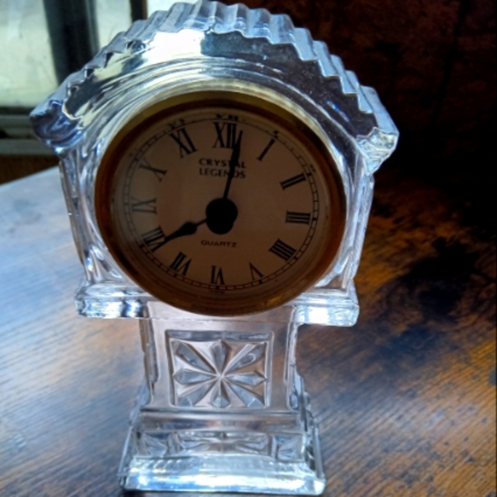 Vintage Godinger Crystal Legends Desk Clock 7 " Handcrafted